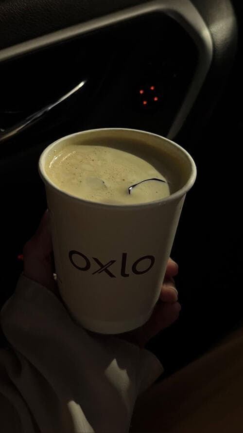 Oxlo customer moment